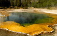 Yellowstone - Black Sand Basin - Rainbow Pool