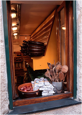 Italy - Kitchen Window 8314-18